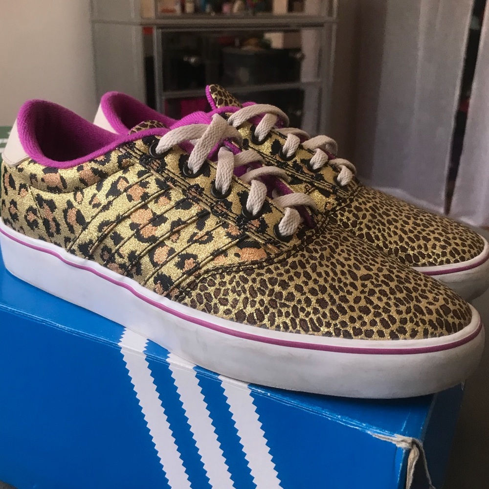 Adidas originals low top